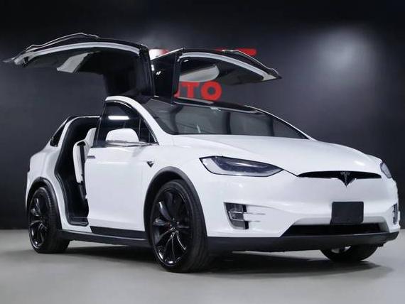 TESLA MODEL X 2018 5YJXCDE49JF086162 image TESLA MODEL X 2018 5YJXCDE49JF086162 image